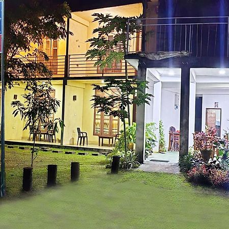 Dream Day Leisure Homes Sigiriya Buitenkant foto