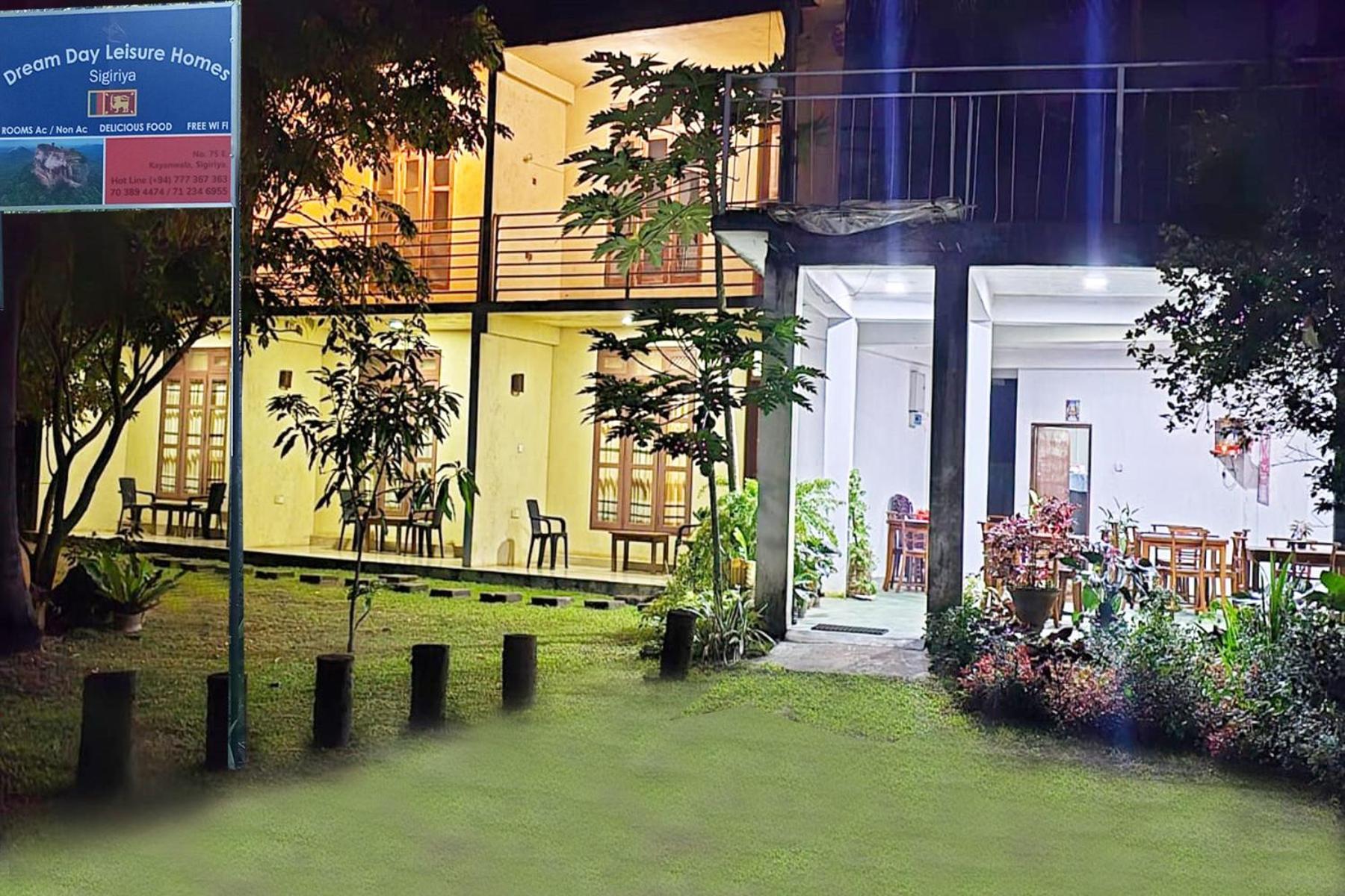 Dream Day Leisure Homes Sigiriya Buitenkant foto